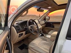 تۆیۆتا لاند کروزەر